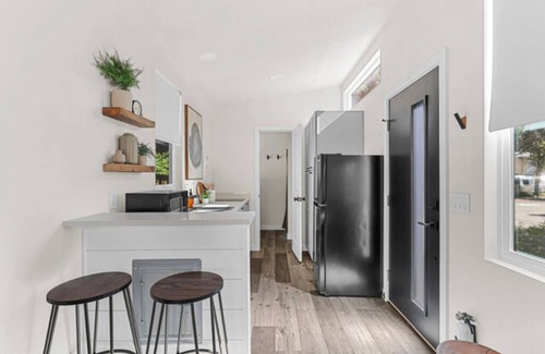 Dunsmuir House | Tiny Home - (Cedar)