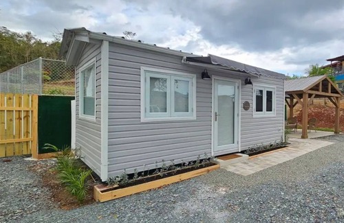 Guanajibo House | Tiny house couple retreat near beaches with pool!