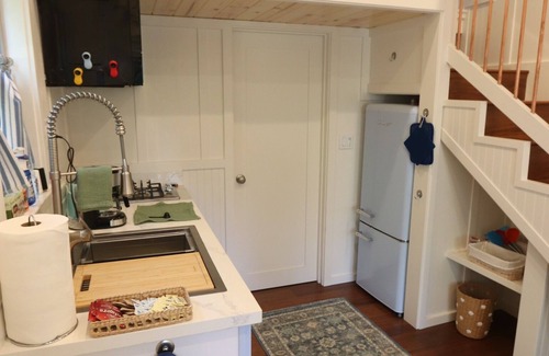 Grass Valley House | Tiny House with 2 lofts for sleeping. Just a mile from Grass Valley.