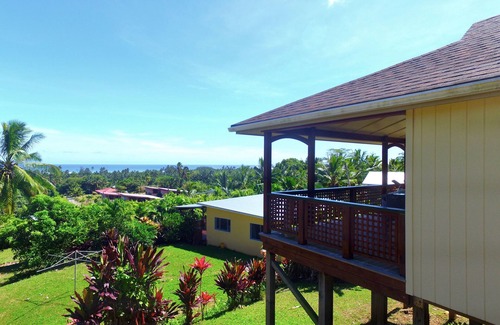 Tapere of Titikaveka House | Titikaveka Hillside Retreat, stunning views quiet