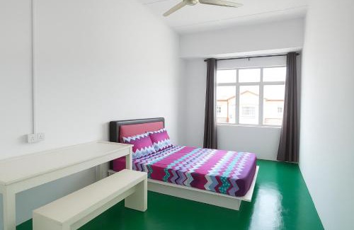 Tanjung Karang House | TK Homie