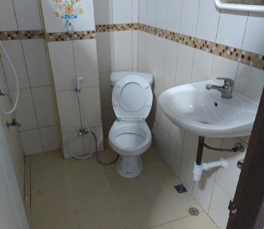 Pattaya Bay Hotel | TM Room For Rent