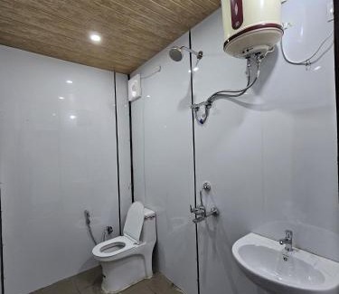 Ukhimath Hotel | TMS Resort