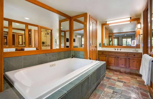 Upper Village Resort | tnLuxurious 2 bedroom family aptt. in a ski resort Whistler BC - upper village