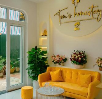 Hue City Centre Hotel | Tom's Homestay 2