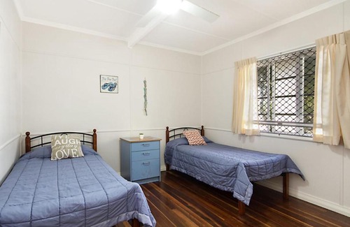 Coolangatta Apartment | Tondio Terrace Flat 4 - Pet Friendly