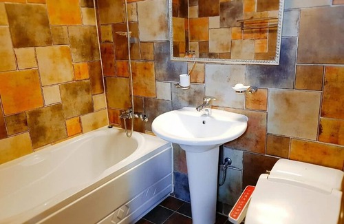 Urikkae Hotel | Tongyeong Beach Castle Hotel