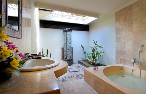 Petitenget Hotel | Tonys Villas & Resort