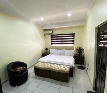 Ofin Apartment | Topaz Pearl Exquisite Apartments