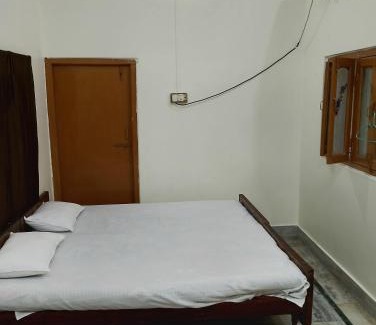 Varanasi House | Topper home stay