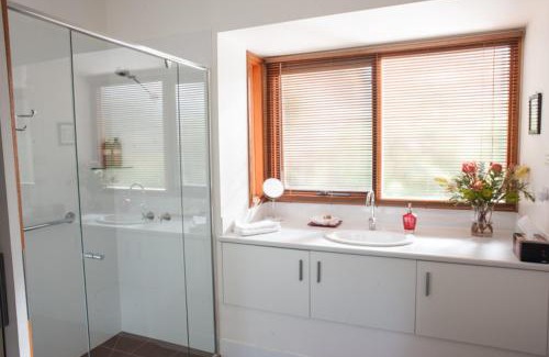 Torquay Bed & Breakfast | TorquayToongahra BnB