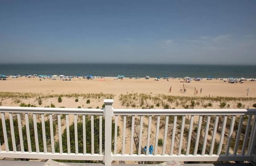 Sussex County House | Tower Shores - Beach Front Bliss
