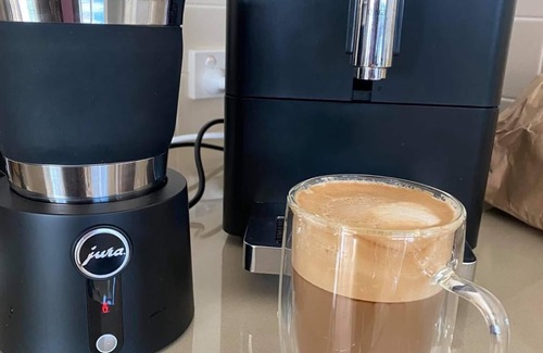 Moonta Bay House | Town house with Stunning Sea Views!