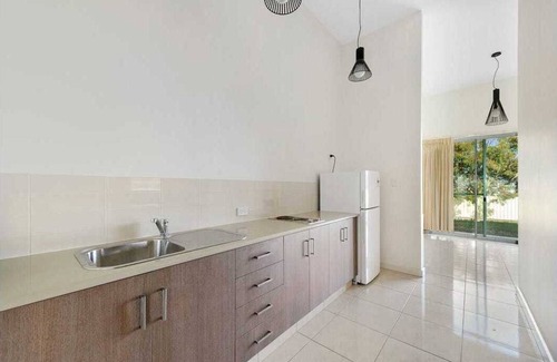 Moonta Bay House | Town house with Stunning Sea Views!