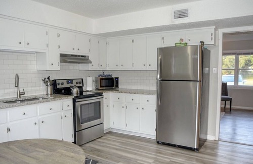 Grand Bay House | Townhomes Near the Bay -#4