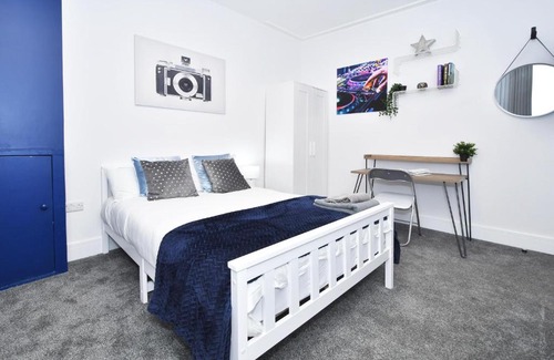 Crewe Apartment | Townhouse @ 42 Minshull New Road Crewe