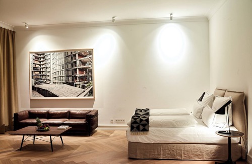Altstadt-Nord Hotel | Townhouse by THE QVEST