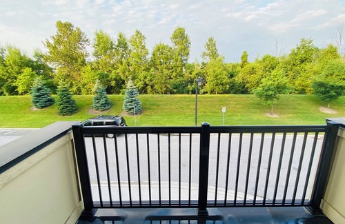 Ajax House | Townhouse for rent in Ajax