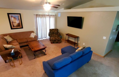 Rapid Valley House | Townhouse in a quiet culdesac, easy access to all Black Hills area attractions.
