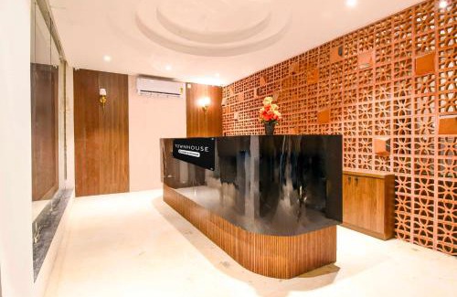 Khattalwada Hotel | Townhouse Shree Jagannath Puri