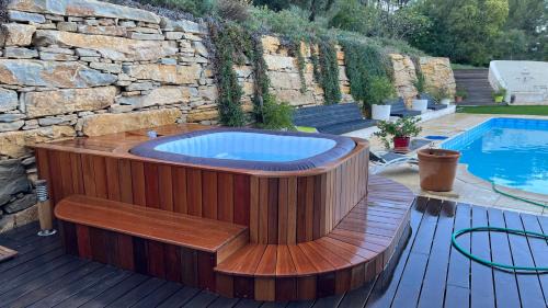 Bandol Apartment | Trés belle suite prés mer et golf avec piscine