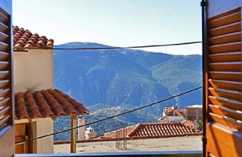 Arachova House | Traditional 2 bedrooms House in Arachova Center