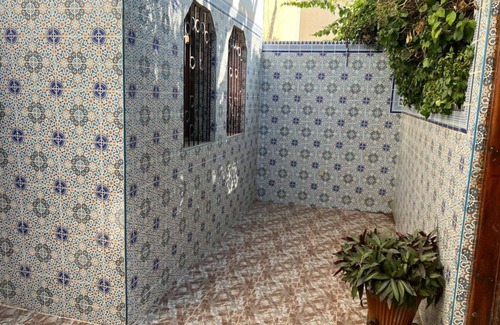 Cite Charaf House | Traditional Moroccan house in downtown Agadir, a Berber paradise.