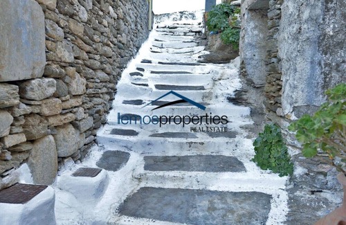 Kea House | Traditional stone house in Ioulis (Kea) with a fantastic view