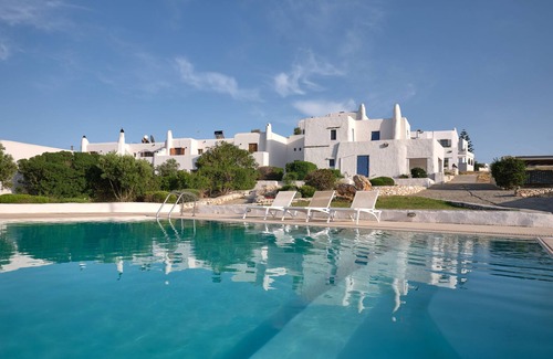 Marpissa Villa | Traditional Villa Amelie