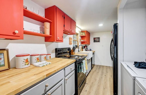 Franklin Cabin | Trail Access & Tranquil Setting: Franklin Retreat!