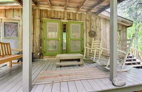 Franklin Cabin | Trail Access & Tranquil Setting: Franklin Retreat!