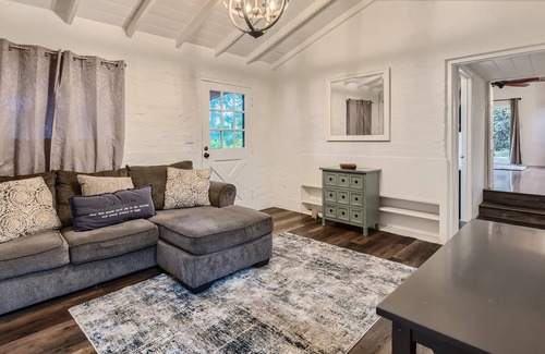 Vista Cottage | Tranquil 2 Bedroom 1 Bath Cottage Nestled in the Trees - Fenced Oversized Patio