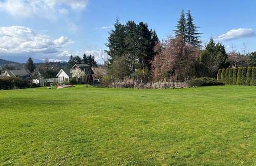 Crofton House | Tranquil 4-bedroom bungalow in Crofton for Large Families and Reunions