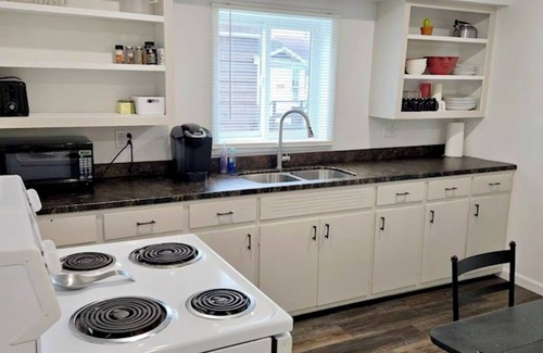 Laurium House | Tranquil house with AC in charming Calumet