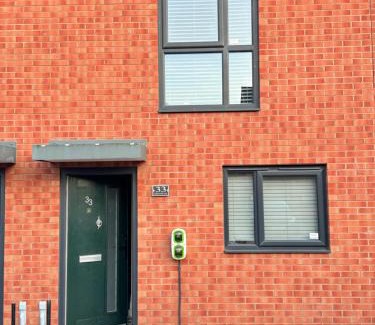 Walsall House | Tranquil Nest