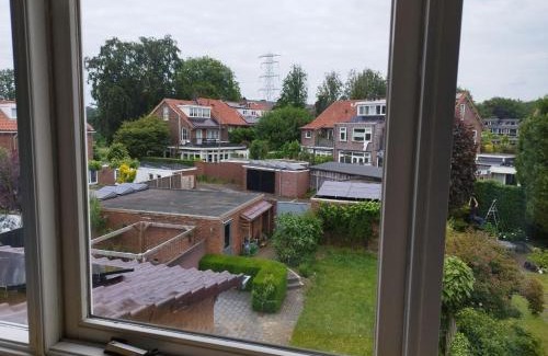 Municipality of Arnhem House | Tranquil Retreat - Free American Pancake-Guest House