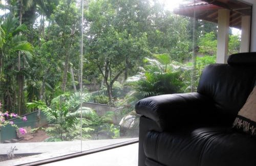 Rumassala House | Tranquil Retreat