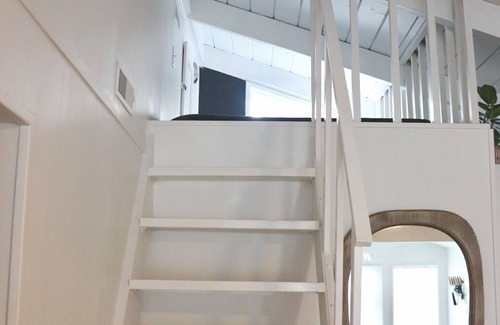 Colington House | Tranquil Sound Side Bungalow.