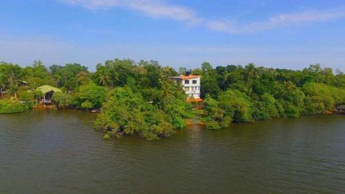 Balapitiya Bed & Breakfast | Tranquility Holiday Home