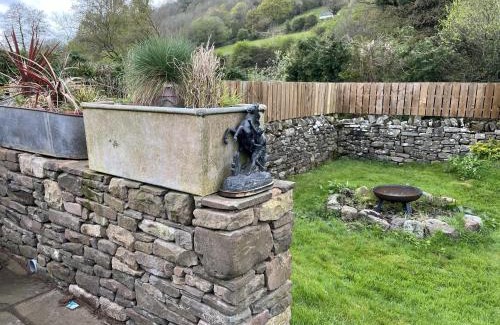 Cwmdu House | Transformed Railway Wagon- Sleeps2-Garden-Firepit