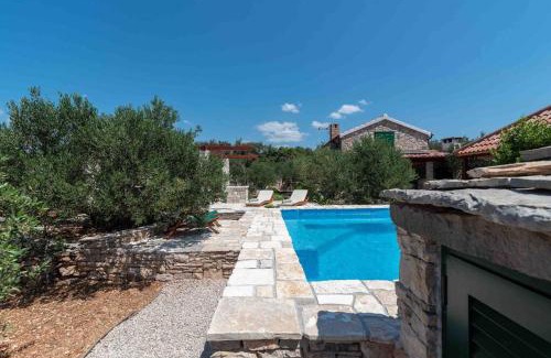 Donje Selo House | Trapula stone paradise