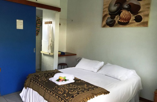 Port Vila Hotel | Travellers Motel