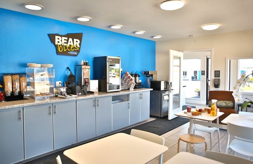 Crescent City Hotel | Travelodge by Wyndham Crescent City