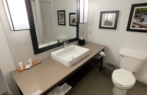 Farragut Hotel | Travelodge by Wyndham Knoxville West