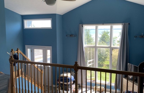 Traverse City House | Traverse City Bay - Private Frontage on Lakefront