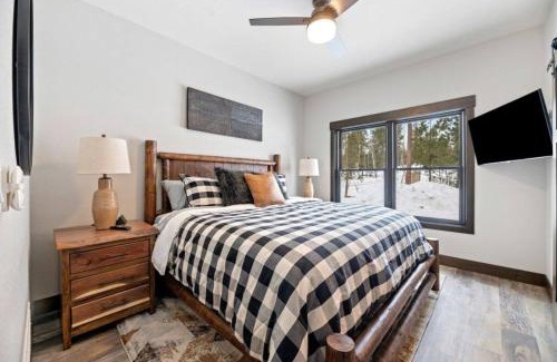 Lead House | Trax N Trailz Lodge