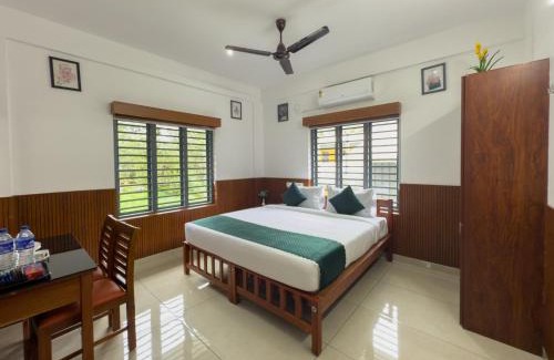 Nedumbassery Apartment | TREE 9 Lounge -Cochin Airport