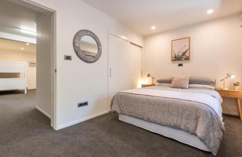 Lynmore House | Tree Walk Townhouse