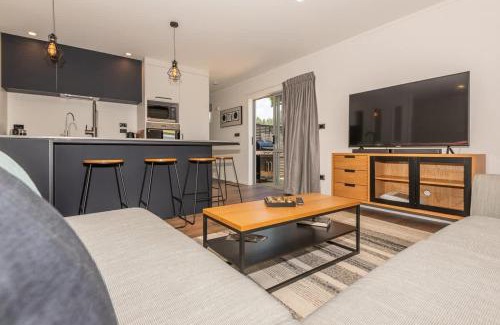 Lynmore House | Tree Walk Townhouse