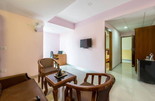Bengaluru Hotel | Treebo Akshaya Lalbagh Inn